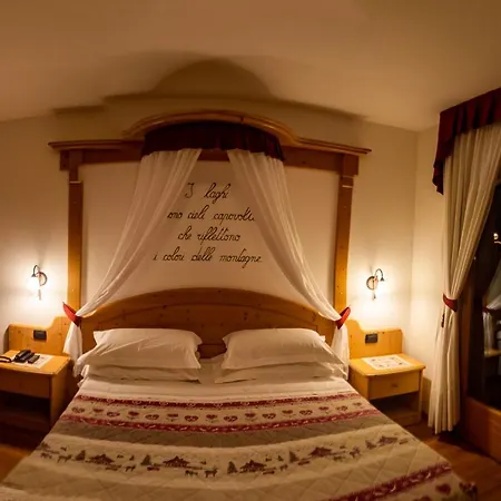 Hotel Garni Sant'Antonio Con Spa Hotel Madonna di Campiglio